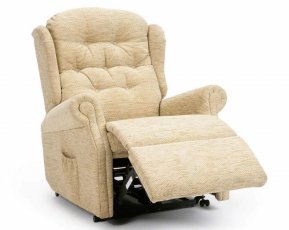 Celebrity Woburn Petite Dual Motor Recliner Chair